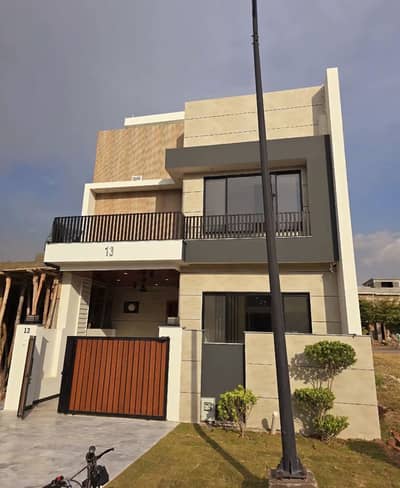 5 Marla Brand New House Available For Sale In Sector N Reasanable Price