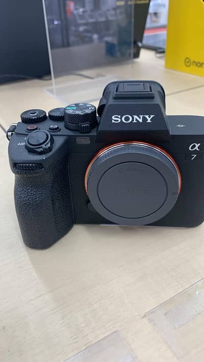 Sony A7 m4 ya mark4
