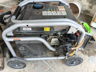 Hyundai 3.5 kw generator 220 volts,single phase,50 HZ