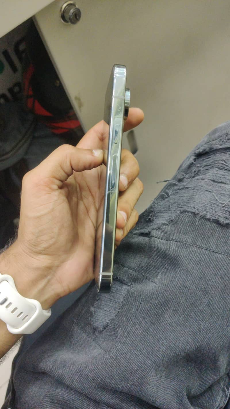 Google Pixel 9 Pro 2