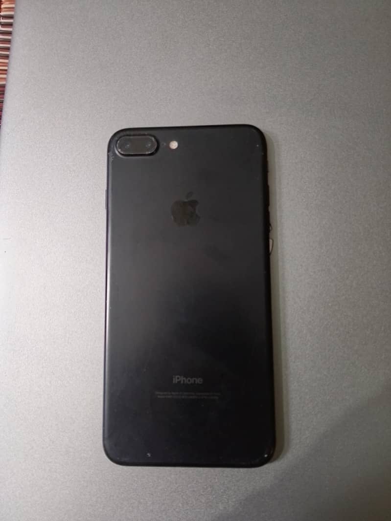 Apple iPhone 7 Plus 0