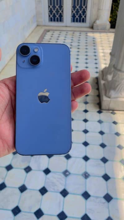 Apple iPhone 14