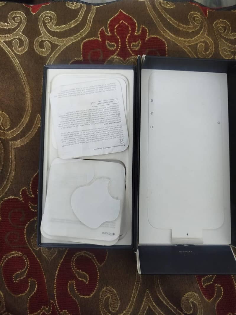 iPhone 12 pro max 11