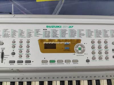 suzuki piano SP 37 made in Japan touch response