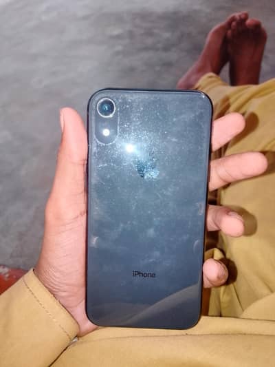 Apple iPhone XR ram 64 battery time good  maximum capacity 86