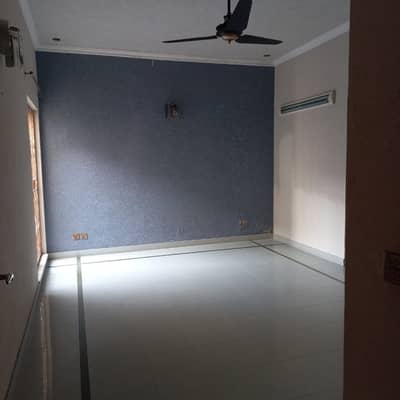 kanal lower portion for rent iep town sector B