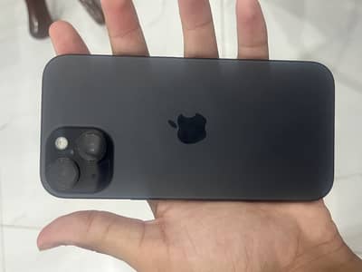 Apple iPhone 15