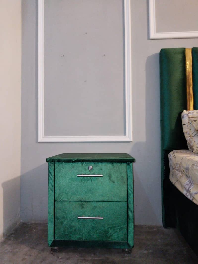 Bed set/king size bed 2