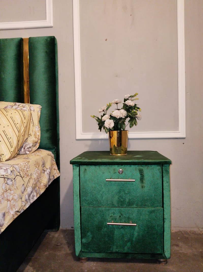 Bed set/king size bed 4