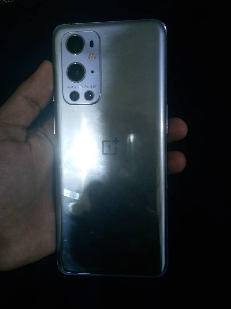 One Plus 9 Pro 0