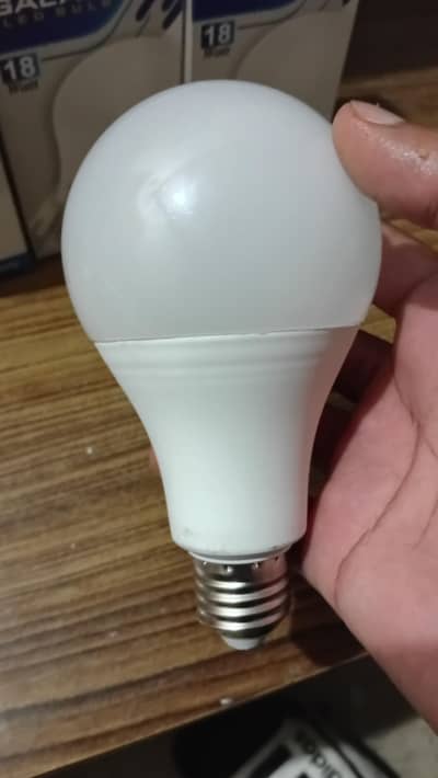 Led bulbs 12w and 18 w wholesale rate pai