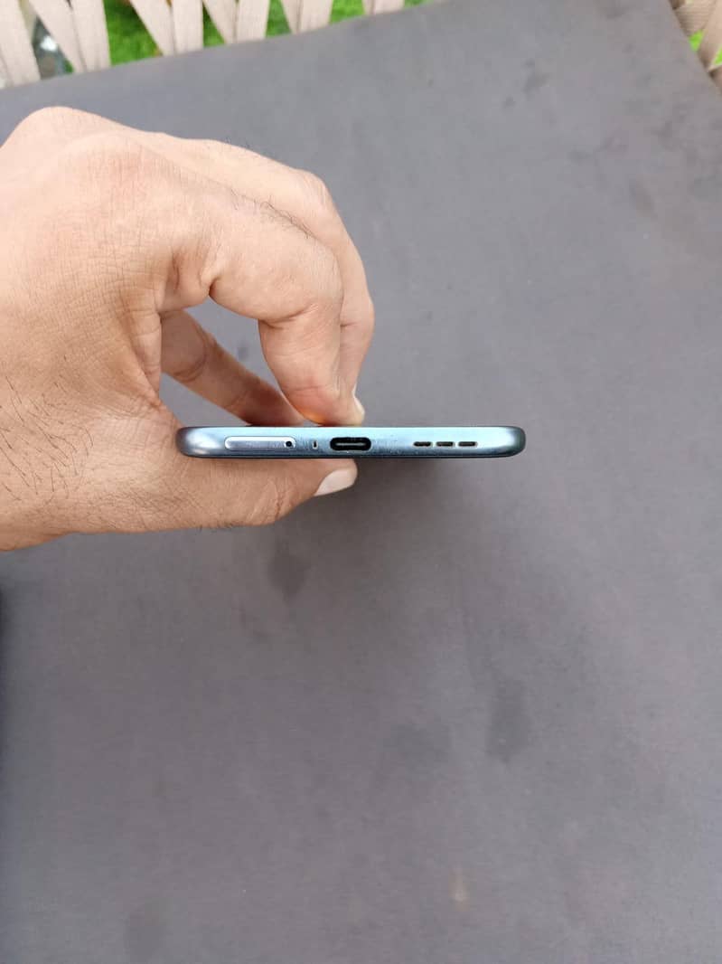 TECHNO SPARK 40PRO PLUS 3