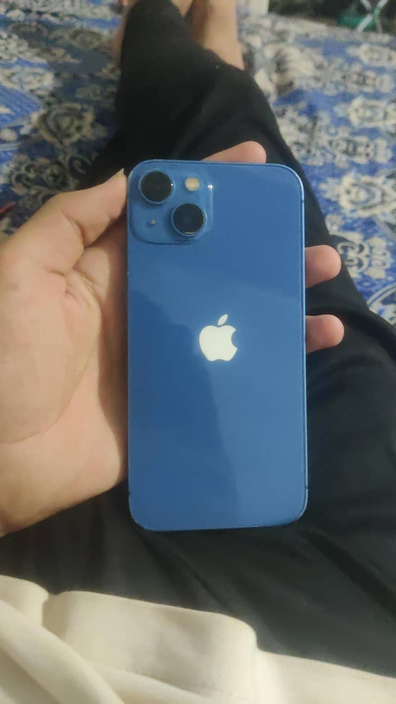 Apple iPhone 13 3