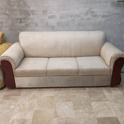 Sofa set for sale