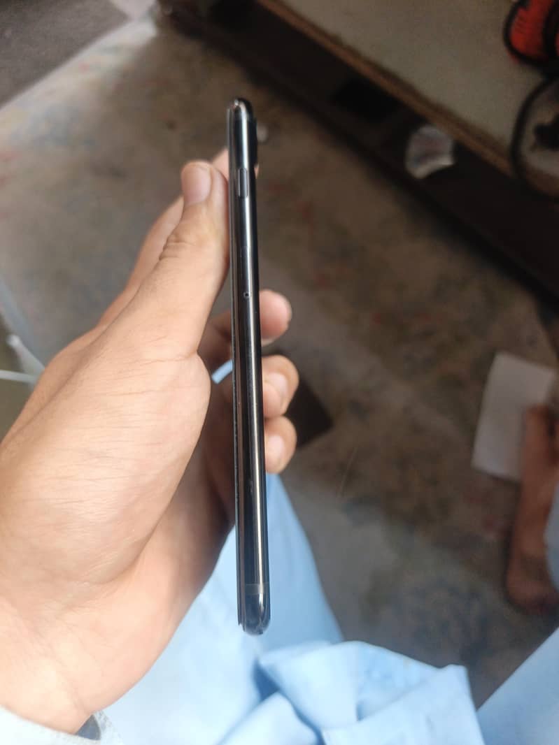 Apple iPhone 7 Plus 4