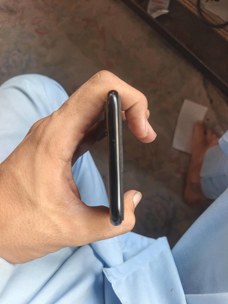 Apple iPhone 7 Plus 6