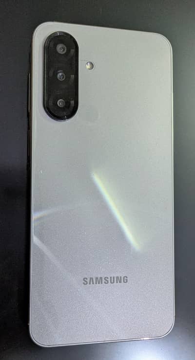 Samsung Galaxy A17
