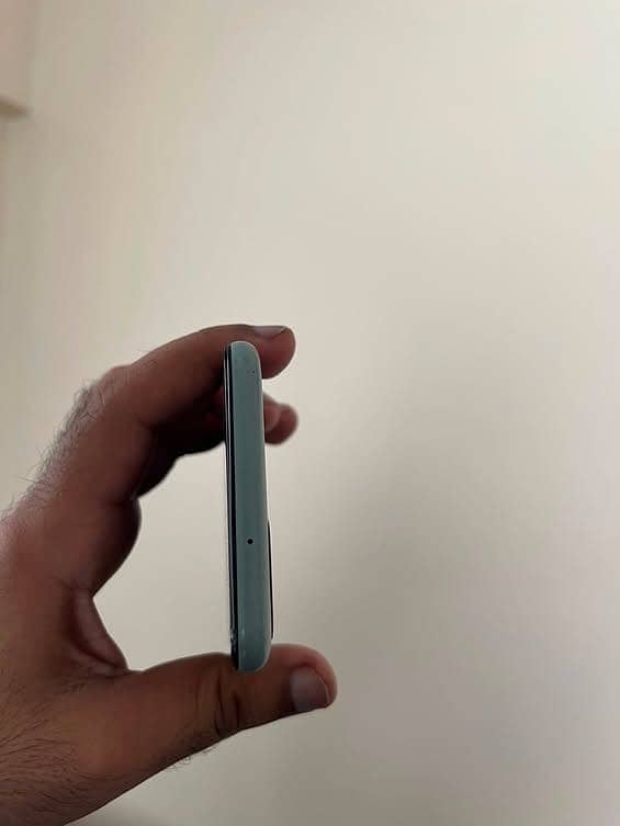 Google Pixel 4a 6
