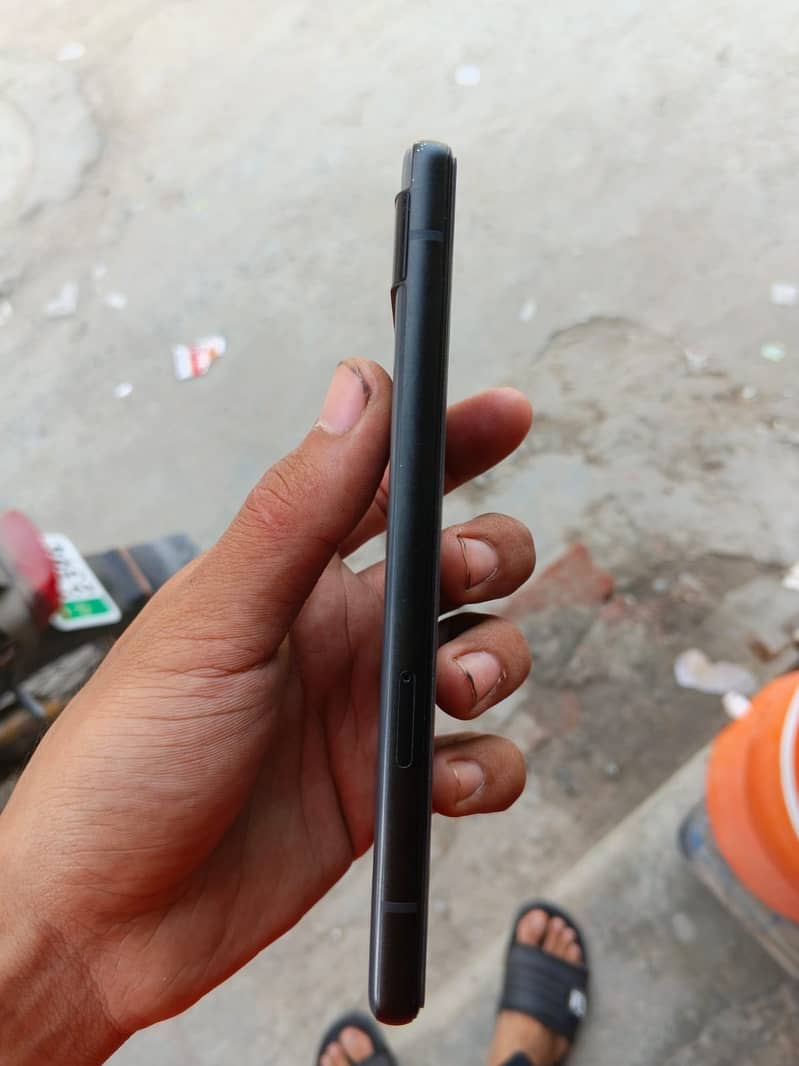 Google Pixel 6a 4