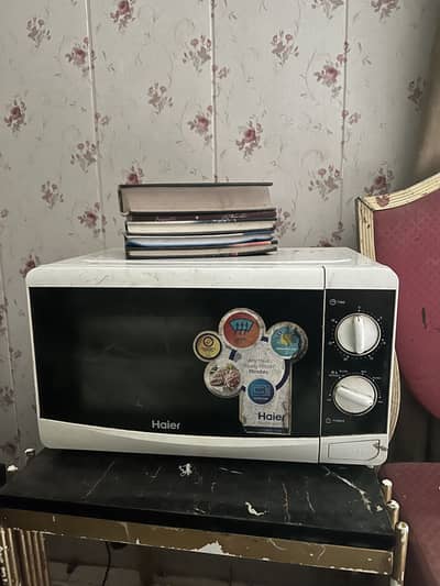 1 year used Haier Oven available for sale