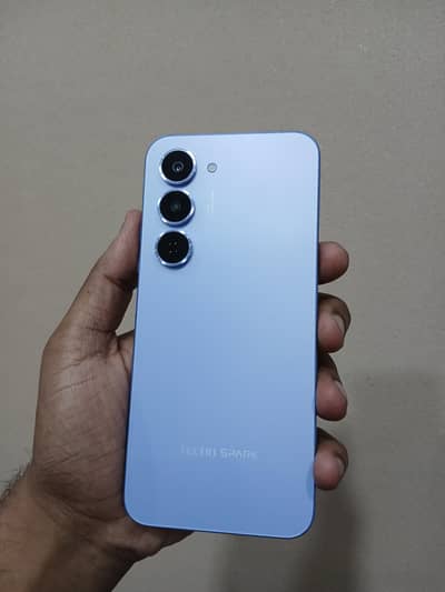 Tecno Spark 40 pro 8Gb 256Gb ( 5 Months warranty) 10/10 only phone
