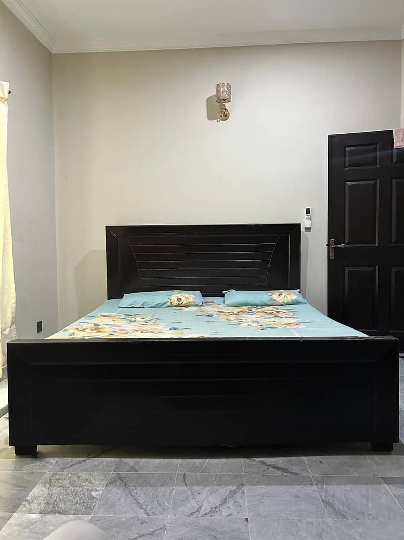 double  bed 4