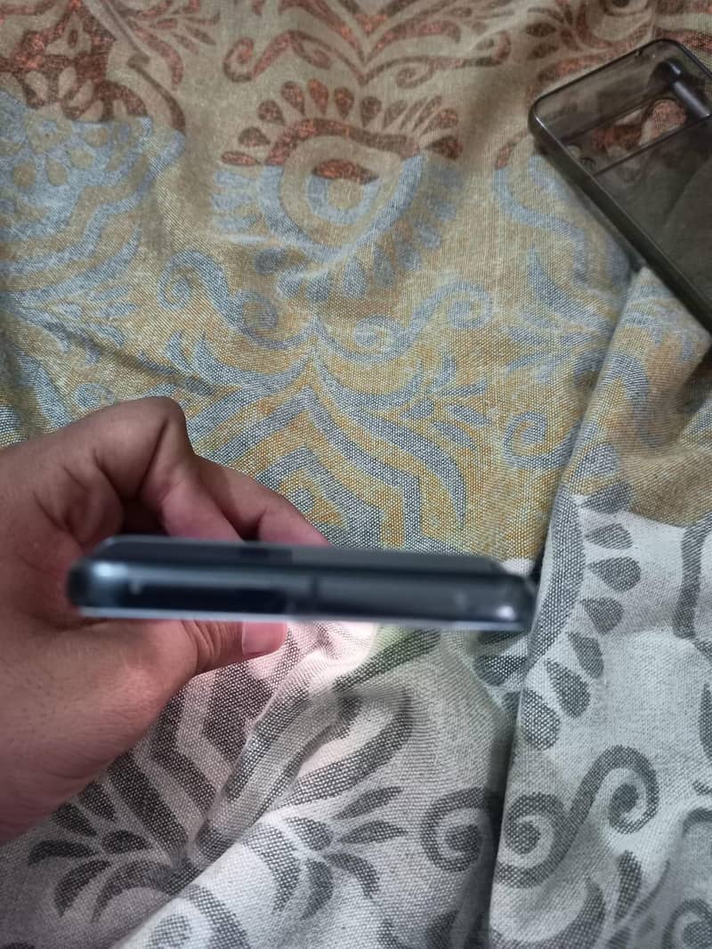 Google Pixel 8 Pro 3