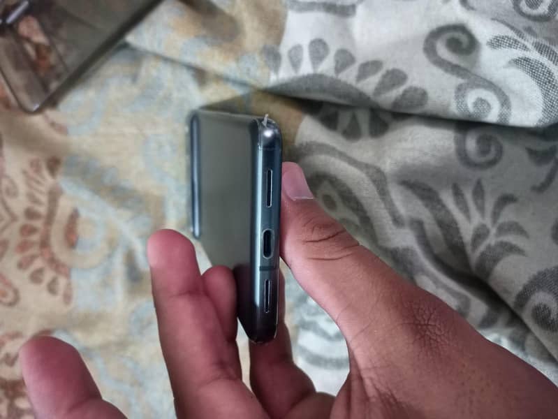 Google Pixel 8 Pro 4