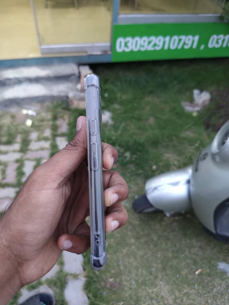 Google Pixel 6a 3