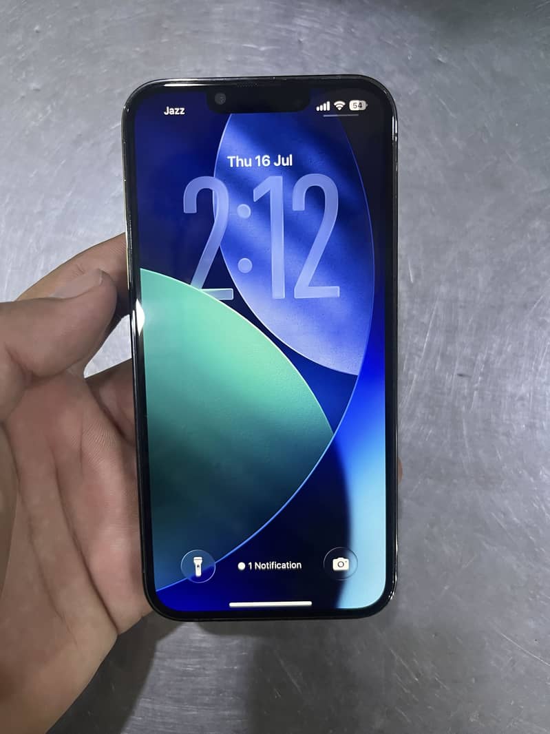 Apple iPhone 13 Pro 6