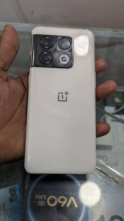 One Plus 10 Pro panda  edition 512 gb water pack