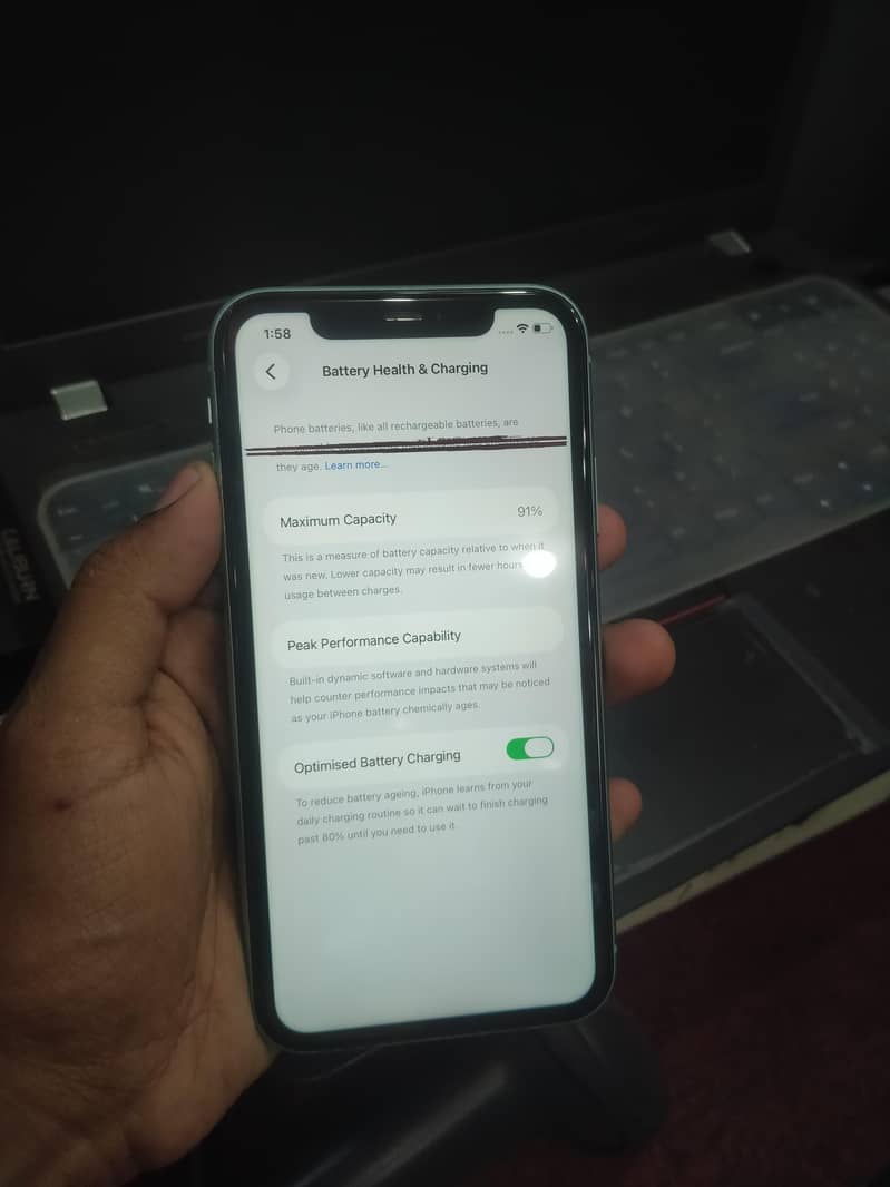 Apple iPhone 11 0