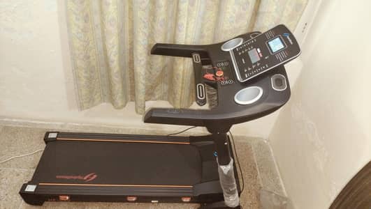 Treadmill High Quality HF-C10 New Condition