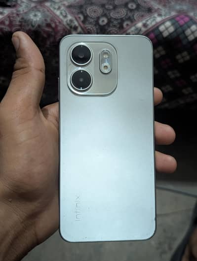 Infinix Smart 9 (4+4GB / 128GB)