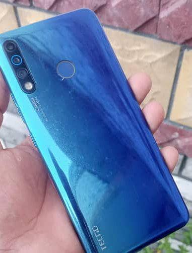 Tecno CAMON 12