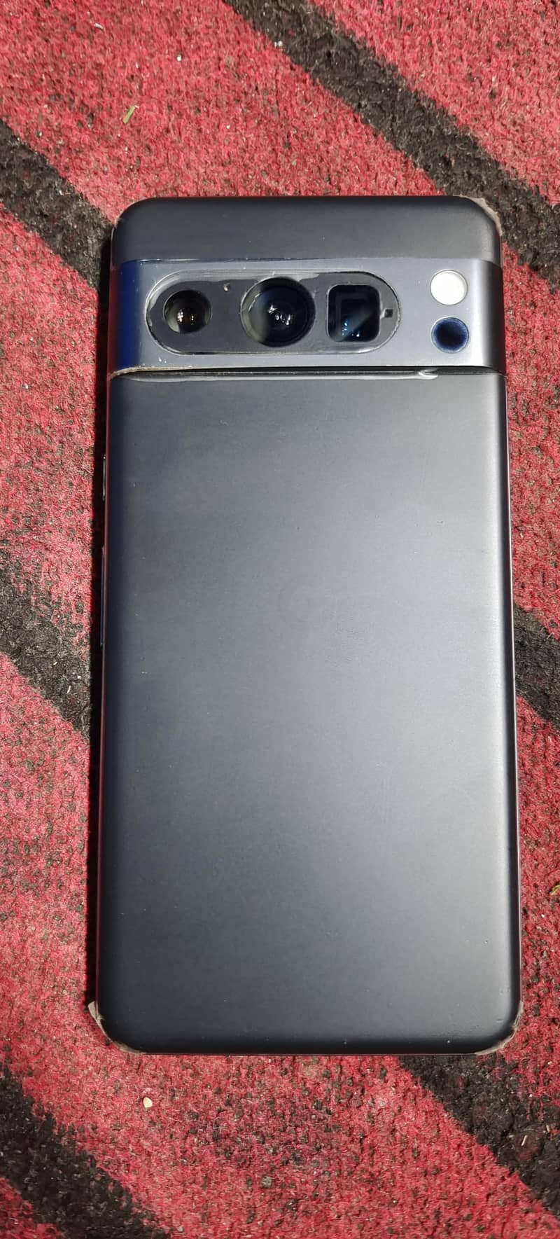 google pixel 8 pro 2