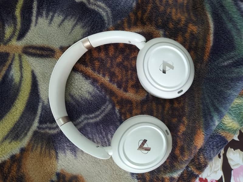 Audionic Hammer Headphone 1