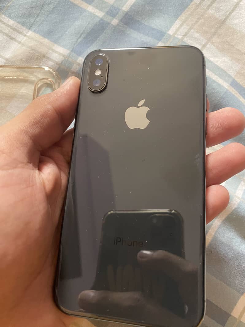 Apple iPhone X 1