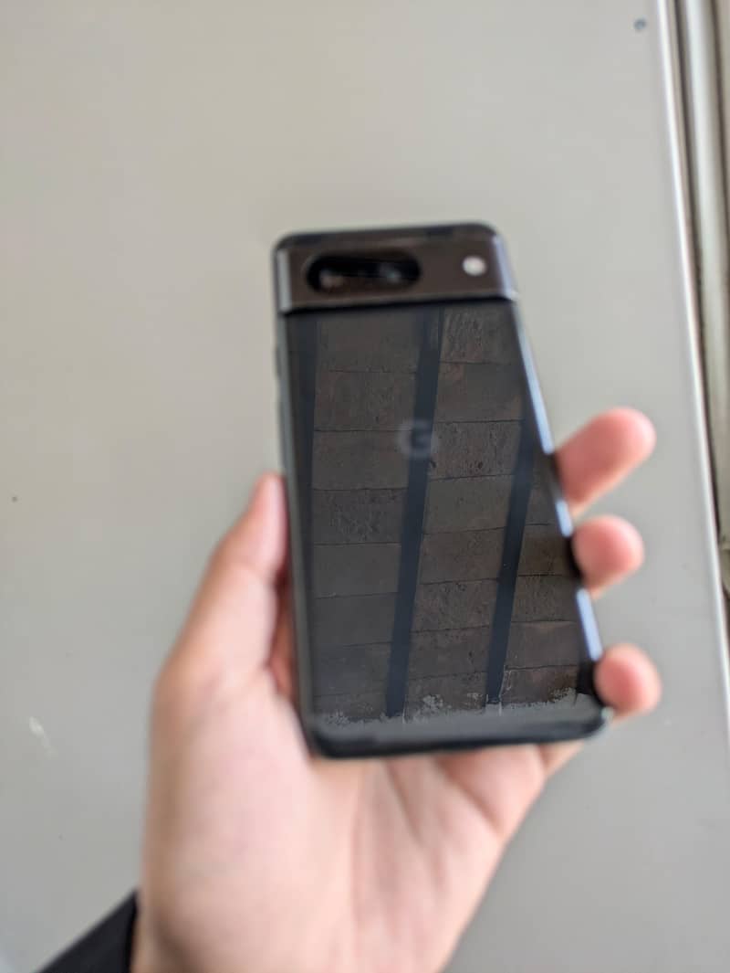 Google Pixel 8 1