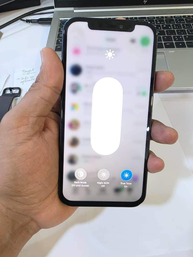 Apple iPhone 12 0