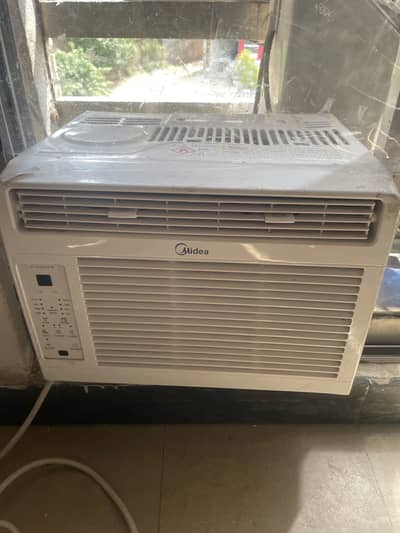 Midea 0.5 ton Ac for sale | half ton Ac with supply
