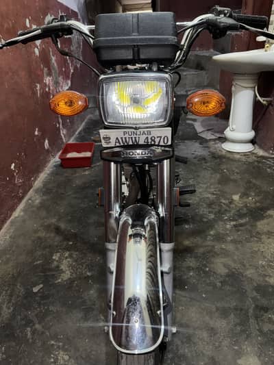 Honda 125 2024 model neat & clean bhai ha All documents clear