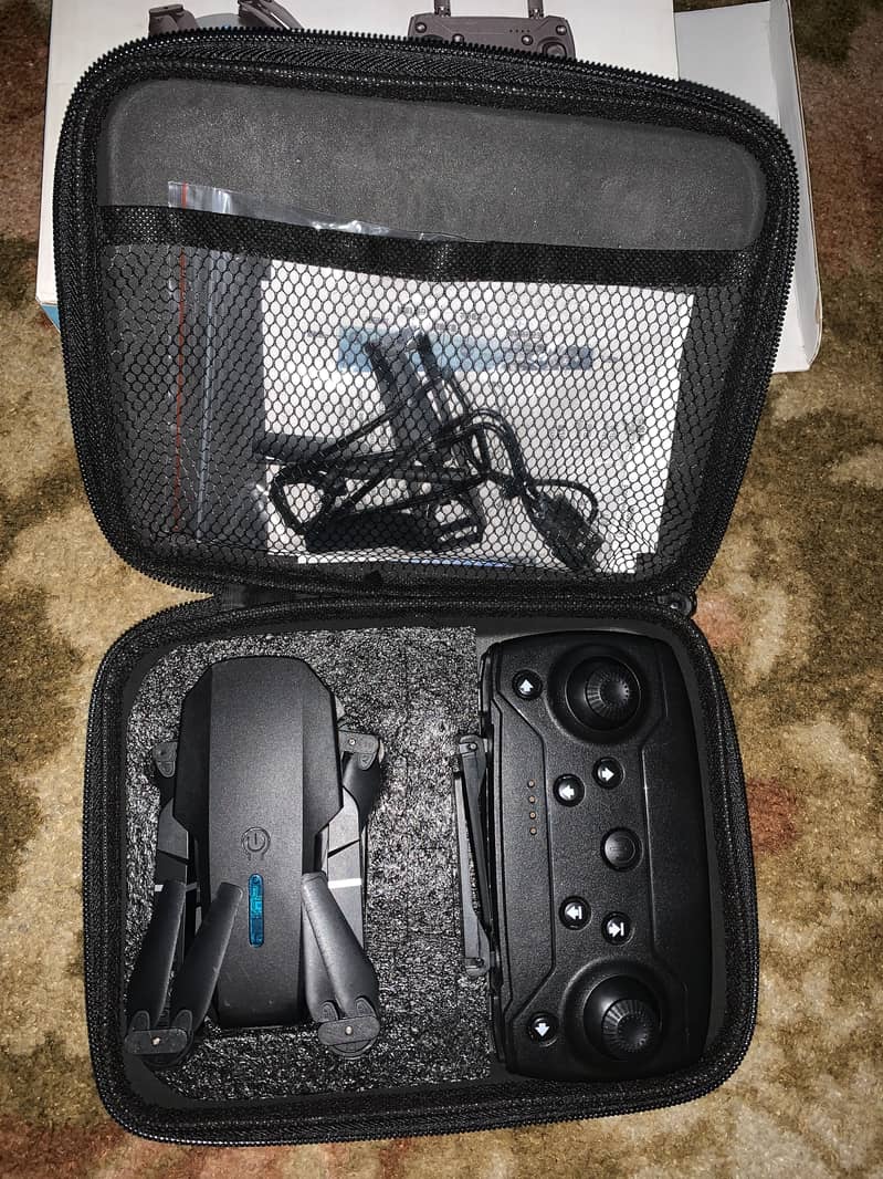 Foldable Drone E88 2