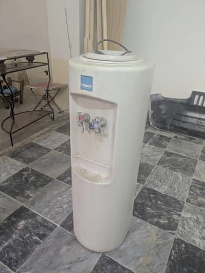 Water Dispenser