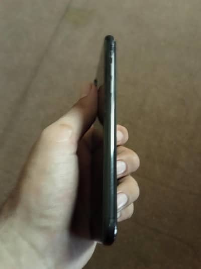 Apple iPhone XR
