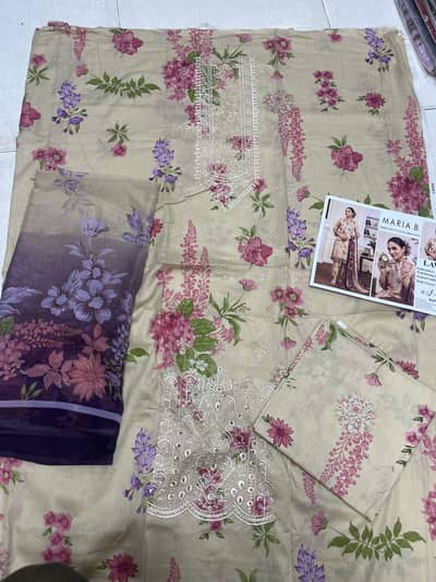 Maria. b Freash new lawn 3pcs with chiffon dupatta