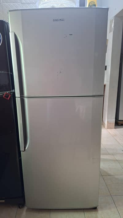 Hitachi Fridge
