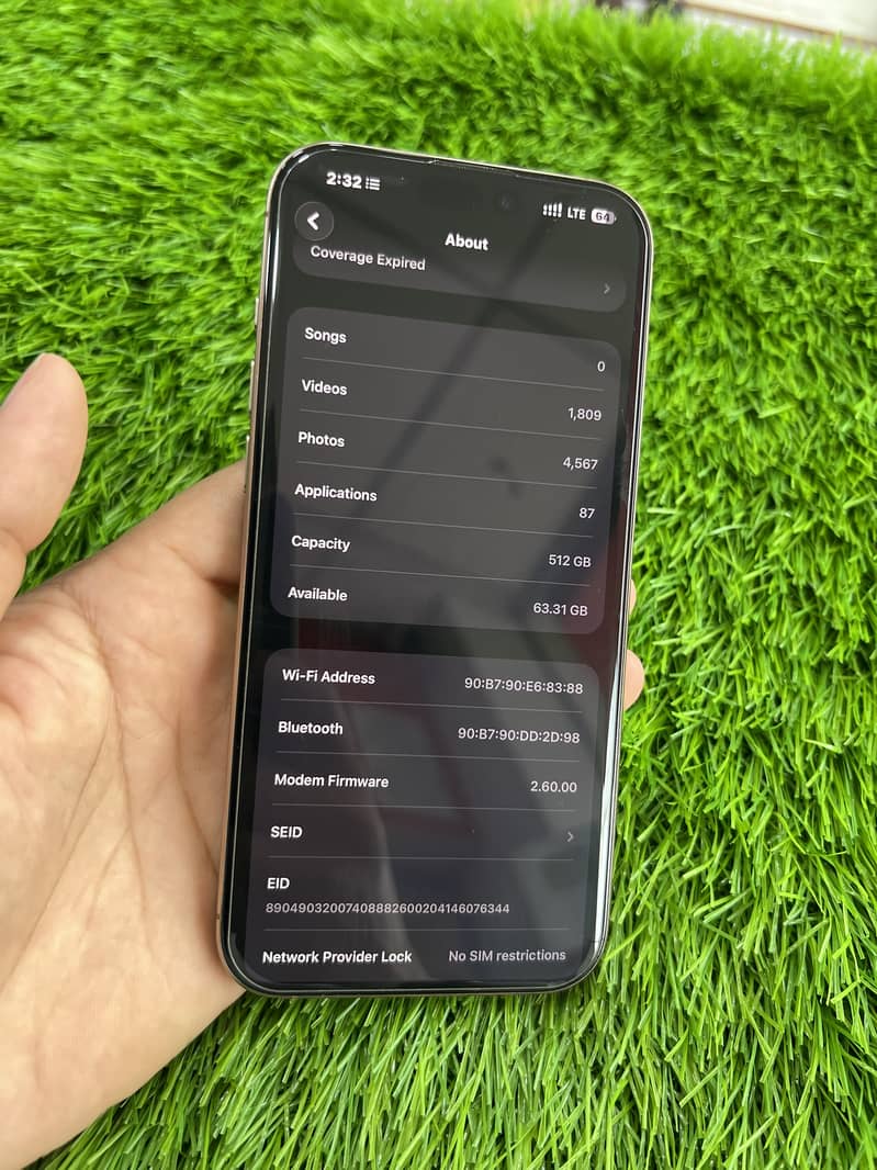 Apple iPhone 16 Pro Max 11