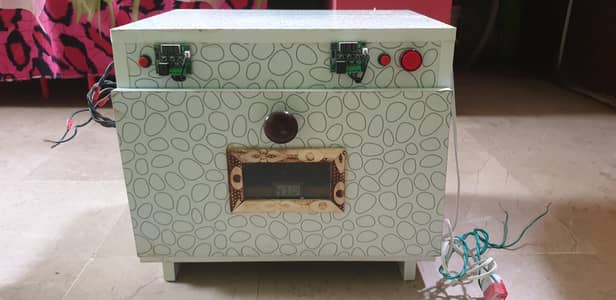 incubator AC DC SYSTEM urgent for sale
