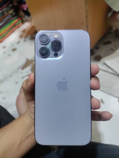 I phone 13 pro max  97 health